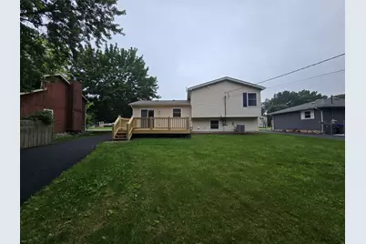38355 N North Shore Avenue, Beach Park, IL 60087 - Photo 2
