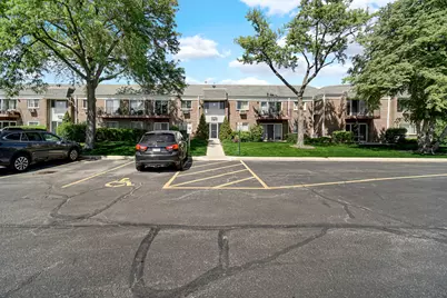 10369 Dearlove Road #1F, Glenview, IL 60025 - Photo 1