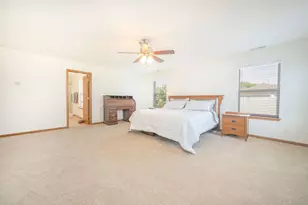 24207 Cedar Creek Ln, Plainfield, IL 60586 - Photo 18