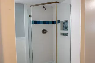 9733 Karlov Ave, Skokie, IL 60076 - Photo 24