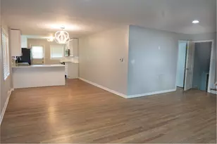9733 Karlov Ave, Skokie, IL 60076 - Photo 10