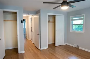9733 Karlov Ave, Skokie, IL 60076 - Photo 20