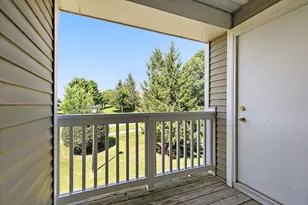 131 Silverstone Dr, Carpentersville, IL 60110 - Photo 28