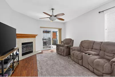 8218 Tremont Lane, Joliet, IL 60431 - Photo 4