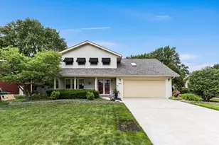 909 Madiera Dr, Shorewood, IL 60404 - Photo 32