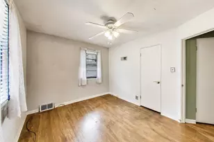 518 N William St, Joliet, IL 60435 - Photo 14