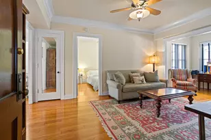 410 N State St, Champaign, IL 61820 - Photo 8