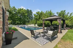 601 E 4th Ave, New Lenox, IL 60451 - Photo 52