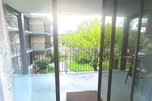3175 W 115th St, Merrionette Park, IL 60803 - Photo 2