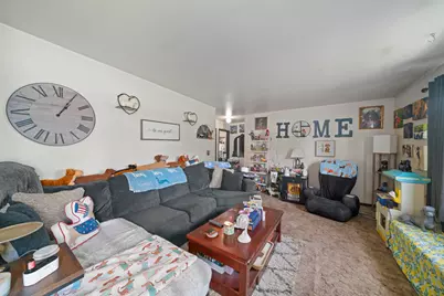 1620 Suydam Road, Sandwich, IL 60548 - Photo 8