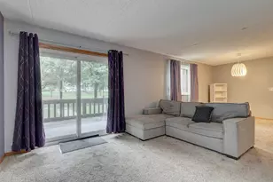 101 Caterpillar Dr, Joliet, IL 60436 - Photo 2