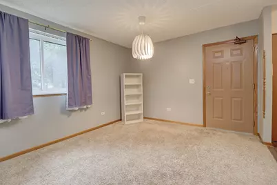 101 Caterpillar Drive #1B, Joliet, IL 60436 - Photo 6