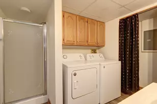 101 Caterpillar Dr, Joliet, IL 60436 - Photo 14