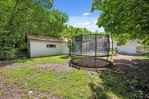1628 E Dresser Rd, Dekalb, IL 60115 - Photo 8