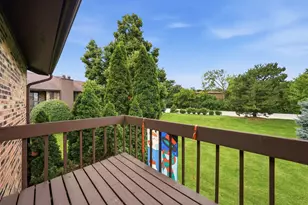 6224 Trinity Dr, Lisle, IL 60532 - Photo 26