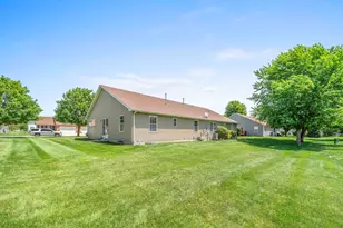 345B Warren St, Somonauk, IL 60552 - Photo 24