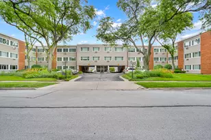 1139 Leavitt Ave, Flossmoor, IL 60422 - Photo 1