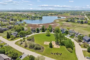 1361 Calamus Ln, Grayslake, IL 60030 - Photo 30
