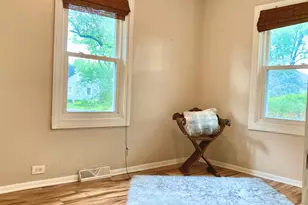 207 Village Rd, Hinsdale, IL 60521 - Photo 14