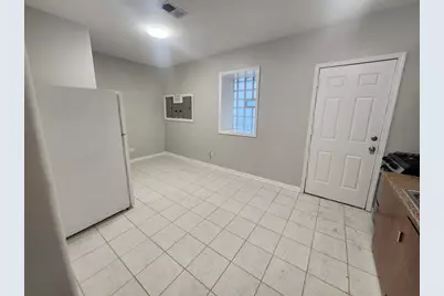 4807 S Wabash Avenue #GARDEN, Chicago, IL 60615 - Photo 2