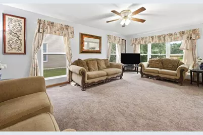 601 Greystone Lane, Bolingbrook, IL 60440 - Photo 18