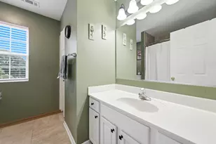 601 Greystone Ln, Bolingbrook, IL 60440 - Photo 32