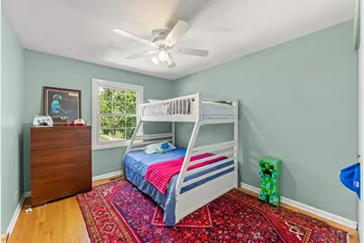696 Farnham Lane, Wheaton, IL 60189 - Photo 18