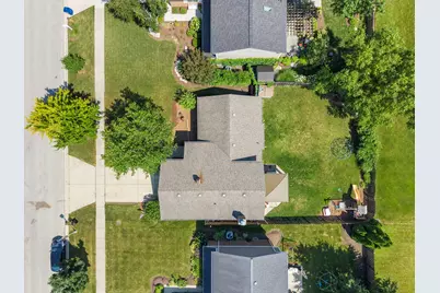 696 Farnham Lane, Wheaton, IL 60189 - Photo 26