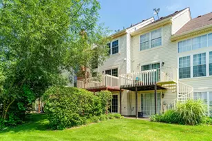 2207 Seaver Ln, Hoffman Estates, IL 60169 - Photo 36