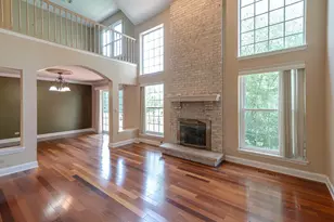 2207 Seaver Ln, Hoffman Estates, IL 60169 - Photo 4
