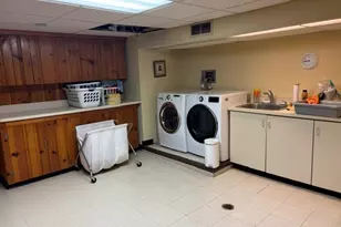 459 E Ridge Ave, Elmhurst, IL 60126 - Photo 22