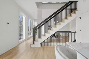 4256 W Belmont Ave, Chicago, IL 60641 - Photo 16