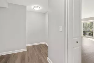 3018 Roberts Dr, Woodridge, IL 60517 - Photo 12