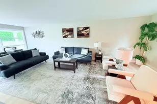 1504 Pfingsten Rd, Glenview, IL 60025 - Photo 12