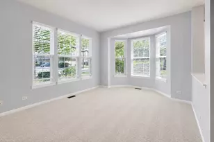 1151 Georgetown Way, Vernon Hills, IL 60061 - Photo 12
