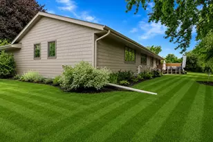 1441 Ramsey Close, Rockford, IL 61107 - Photo 40