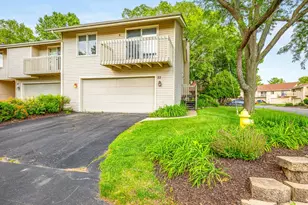 4685 High Point Dr, Rockford, IL 61114 - Photo 2