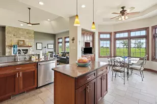 1153 Ash St, Beecher, IL 60401 - Photo 8