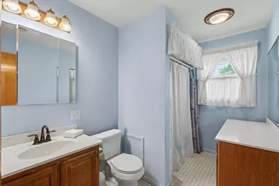 414 S Seymour Street, Oakwood, IL 61858 - Photo 16