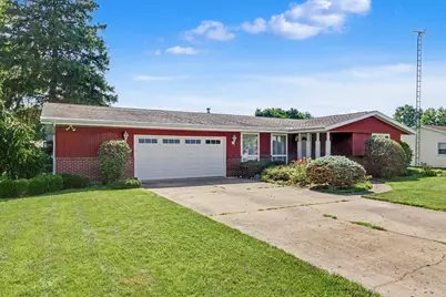 414 S Seymour Street, Oakwood, IL 61858 - Photo 2