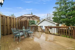 320 N Wright St, Naperville, IL 60540 - Photo 22