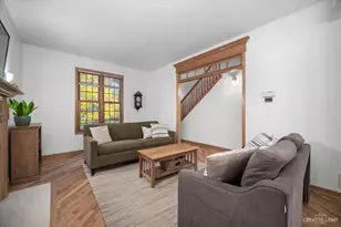 320 N Wright St, Naperville, IL 60540 - Photo 6