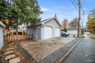 320 N Wright St, Naperville, IL 60540 - Photo 26