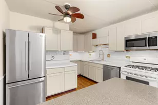 5325 Waterbury Ct, Crestwood, IL 60418 - Photo 6