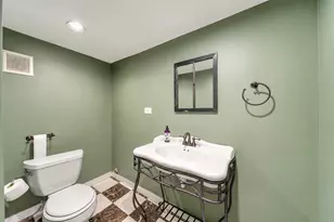 655 Albert St, Elmhurst, IL 60126 - Photo 24