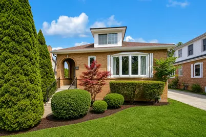 655 Albert Street, Elmhurst, IL 60126 - Photo 2