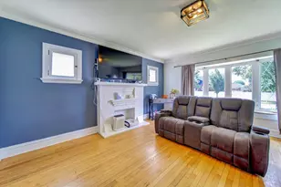 655 Albert St, Elmhurst, IL 60126 - Photo 6