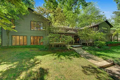 106 Oak Ridge Drive, Burr Ridge, IL 60527 - Photo 2