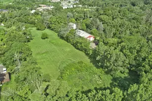 20073 N Hazelcrest Rd, Palatine, IL 60074 - Photo 6
