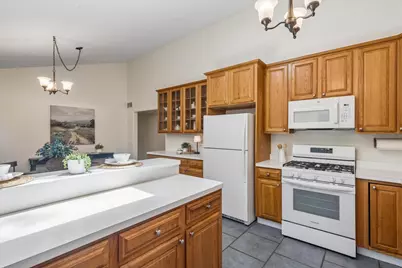 1436 Arbor Vitae Road, Deerfield, IL 60015 - Photo 8